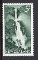 New Zealand 1960-66 Pictorials - 5/- Sutherland Falls HM (SG 800) - Neufs