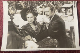 PHOTO ,LOBBY CARD ORGINALE ,THE FOXES OF HARROW,REX HARRISON -MAUREEN O'HARA - Autographs