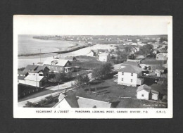 Grande Rivière Gaspésie Gaspé Qc. - C.P.A. Regardant à L'Ouest Grande Rivière Dos De Cette Carte Est Pas Mal Endommagée - Gaspé