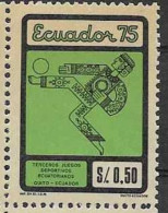 EQUATEUR FOOTBALL, Soccer, Yvert N°927 * MLH. - Unused Stamps