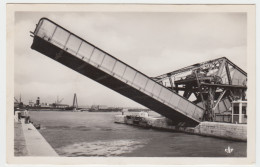 Saint  Lous Du Rhone - Pont Basculant Leve - Saint-Louis-du-Rhône