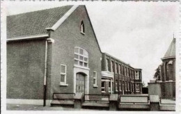 SINT-LENNAARTS - School Met St-Lutgardiszaal - Brecht