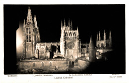 N°40407 Z -cpsm Burgos -cathedral Iluminada- - Burgos