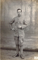 MILITARIA - Soldat - Uniforme - Portrait - Carte Postale Ancienne - Sonstige & Ohne Zuordnung