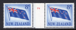 New Zealand 1967 Decimal Pictorials - Wmk. - Coil Pairs - 8c Flag - 2 - MNH - Ongebruikt