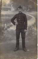 MILITARIA - Soldat - Képi - Uniforme - Portrait - Moustache - Carte Postale Ancienne - Autres & Non Classés