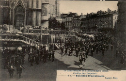 Bruxelles : 75e Anniversaire De L'Indépendance Belge - Cortège Des Drapeaux  Sociétés Dramatiques - Feesten En Evenementen