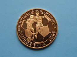 SVERIGE 1992 - FOOTBALL >> SCOTLAND - GERMANY 0-2 > 15-06-'92 ( For Grade, Please See Photo ) 22 Gr. / 4 Cm.! - Non Classés