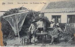 BELGIQUE - OSTENDE - Dans Les Dunes - Les Ecumeurs De Plage - Carte Postale Ancienne - Oostende