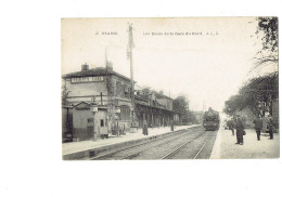 Cpa - [93] Seine Saint Denis > Stains - Pierrefitte - Les Quais De La Gare Du Nord - Train Chemin De Fer Animation - Stains