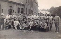 MILITARIA - Photographie D'un Régiment - Carte Postale Ancienne - Sonstige & Ohne Zuordnung