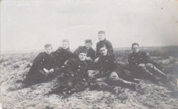 MILITARIA - Photographie D'un Régiment - Uniforme - Carte Postale Ancienne - Sonstige & Ohne Zuordnung