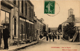 CPA Courtomer - Rue De L'Eglise (259376) - Courtomer