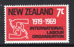 New Zealand 1969 50th Anniversary Of International Labour Organisation HM (SG 893) - Ongebruikt