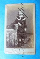 C.D.V. -Photo-Carte De Visite / Photo Foto. Studio Portretfoto "P.BEVIERRE Charleroi   "    Fotograaf Rosa CORNIL 1878 - Personnes Anonymes