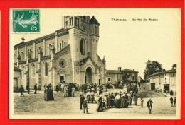 12402 - DEUX SEVRES - THENEZAY - Sortie De Messe - Thenezay