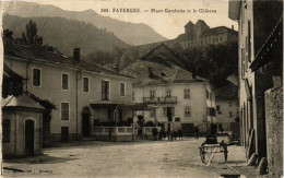 CPA AK FAVERGES Place Gambetta Et Le Chateau (337668) - Faverges