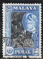 MALAYA PERAK MALESIA 1957 1961 PORTRAIT OF SULTAN YUSSUF IZZUDIN SHAH ABORIGINES WITH BLOWPIPES 50c USED USATO OBLITERE' - Perak