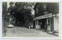 LAKE DISTRICT : GRASMERE - COLLEGE STREET (THE ENGLISH LAKES PERFUMERY) - Grasmere