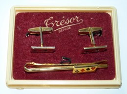 PAIRE DE BOUTONS DE MANCHETTE + PINCE CRAVATE VINTAGE Authentique Marque TRESOR TBE - Cuff Links & Studs