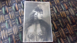 REUTLINGER FEMME EMMAN BRISARD FOLIES BERGERES DANSEUSE 1900 ART NOUVEAU - Women