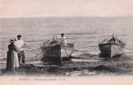 Hyeres   - Plage Du Lavandou  - CPA °J - Hyeres