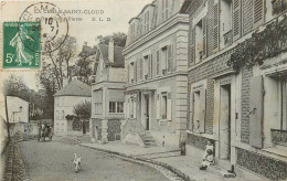 LA CELLE SAINT CLOUD Rue St Pierre - La Celle Saint Cloud