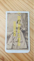 ARTISTE HENRIETTE VERON DANSEUSE A L OPERA ET AU THEATRE DES BOUFFES PARISIENS - CDV PHOTO PETIT TRINQUART PARIS - Beroemde Personen