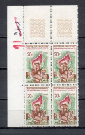 MADAGASCAR   N° 425  BLOC DE QUATRE TIMBRES  NEUF SANS CHARNIERE  COTE  2.00€   HYMNE NATIONAL - Madagascar (1960-...)