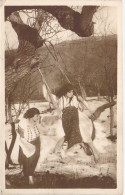 Roumanie - Obliteré Bistrita 1892 - Deux Jeunes Filles à La Balançoire  - Carte Postale Ancienne - Roemenië