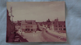 BEAUGENCY LA RUE PORTE DIEU ET LA ROUTE NATIONALE - Beaugency