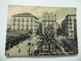 Cartolina Viaggiata "CASTELLAMMARE DI STABIA Piazza Principe Umberto" 1957 - Castellammare Di Stabia