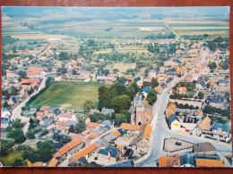 60 - LASSIGNY - Vue Générale Aérienne - Le Centre Du Village. (L'Eglise) Rare - Lassigny