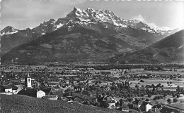 Yvorne Et Dents Du Midi - Yvorne