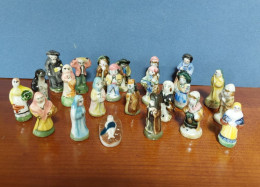 Lot De 23 Fèves Anciennes SANTONS Pour Crèche - Fait Main - Année 1985-1990 - Frühe Figuren