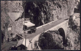 +++ CPA - Frontière Franco - Italienne - Pont St Louis - Italie  // - Douane