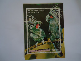 EQUATORIAL   GUINEA  USED  SHEET   BIRDS  BIRDS PARROTS - Perroquets & Tropicaux