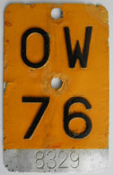 Mofanummer Velonummer Gelb Obwalden OW 76 - Kennzeichen & Nummernschilder