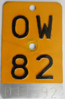 Mofanummer Velonummer Gelb Obwalden OW 82 - Kennzeichen & Nummernschilder