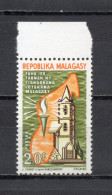 MADAGASCAR   N° 441     NEUF SANS CHARNIERE  COTE  0.80€    EGLISE RELIGION - Madagascar (1960-...)