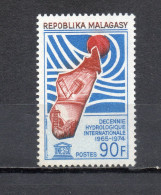 MADAGASCAR   N° 442     NEUF SANS CHARNIERE  COTE  1.70€   HYDROLOGIE UNESCO - Madagascar (1960-...)