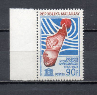 MADAGASCAR   N° 442     NEUF SANS CHARNIERE  COTE  1.70€   HYDROLOGIE UNESCO - Madagascar (1960-...)