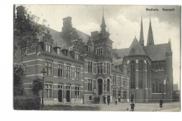 Neerpelt.   -    Stadhuis   -   MOOI POSTSTUK!   -   1911   Naar   Borgerhout - Neerpelt