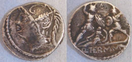 Monnaie Romaine En Argent ,MINUCIA 103 Av. JC , Denier D’Argent , Rome, Tête à Gauche. - Röm. Republik (-280 / -27)