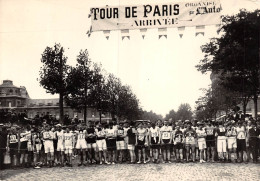 PIE-23-MU-3005 : TOUR DE PARIS 1900. CARTE MODERNE  EDITION 1971 - Athlétisme