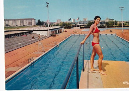 SAINT LOUIS                                    LA PISCINE - Saint Louis