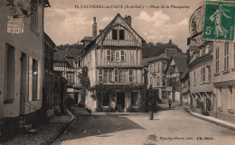 Caudebec-en-Caux (Seine-Inférieure) La Place De La Planquette, Auberge - Edition L'H. Paris (Poussin-Perré) Carte N° 18 - Caudebec-en-Caux