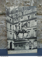 Cpa PARIS  Statue De Jeanne D'Arc Place Des Pyramides. 1915 - Statues