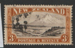 New  Zealand  1936  SG  590c  3/-d  Perf 14x13.1/2  Fine Used  - Used Stamps