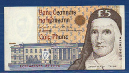 IRELAND - P.75b –  5 Pounds 22.10.1996 AXF, S/n LGH 660526 - Ierland